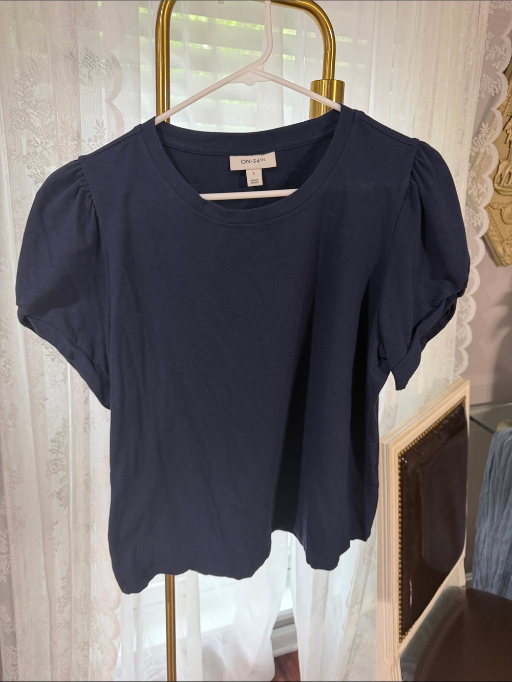 On-35th Navy Puff-Sleeve Short Sleeve Tee